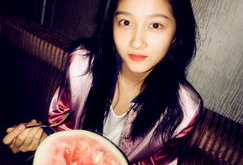 傻大姐吃瓜爆料图片大全,图解娱乐圈那些事儿